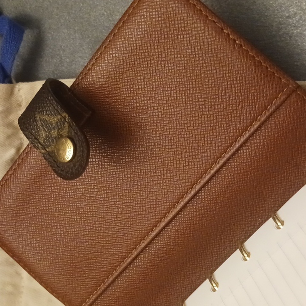 Louis Vuitton PM Monogram Agenda & Dustbag - Picture 10 of 16
